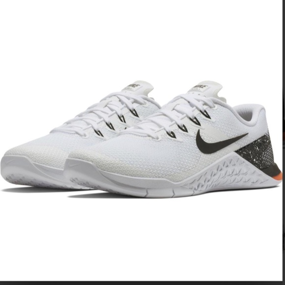 Nike Shoes - Nike Women's Cross-Training Shoe, new for 2018